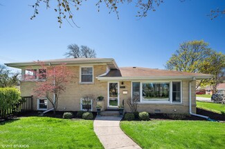 2847 Wilmette Ave, Wilmette, IL 60091