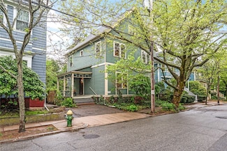 60 Barnes St, Providence, RI 02906