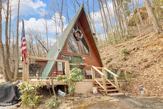 1188 Ski Mountain Rd, Gatlinburg, TN 37738