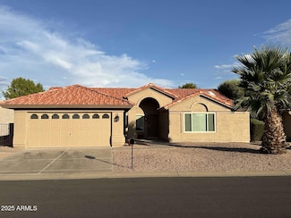 26005 S Dartford Dr, Sun Lakes, AZ 85248