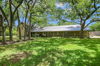 3301 Arrowhead Cir, Round Rock, TX 78681