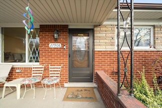 27908 Ryan Rd, Warren, MI 48092