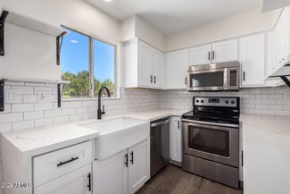 4630 N 68th St Unit 215, Scottsdale, AZ 85251