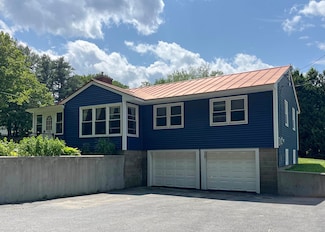 138 Cedar St, Brattleboro, VT 05301