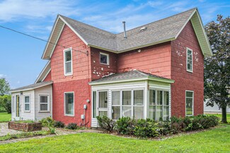 2572 E T Ave, Portage, MI 49002