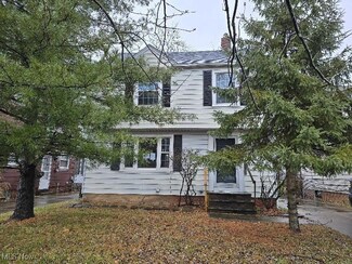 19413 Raymond St, Maple Heights, OH 44137