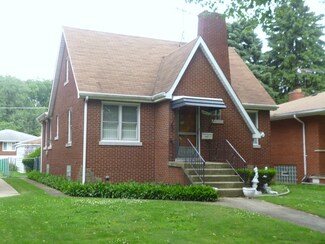 14123 S Green Bay Ave, Chicago, IL 60633