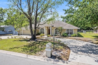 1758 King Phillip Dr, Kissimmee, FL 34744
