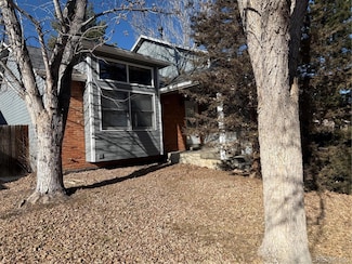 3153 S Danube St, Aurora, CO 80013