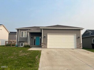2005 Granite Rd, Watford City, ND 58854