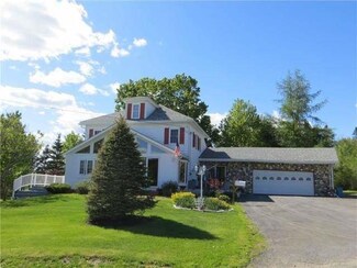 300 Fox Rd, New Canada, ME 04743