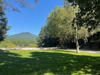 100 Back 9 Bluff, Manchester, VT 05255