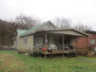 131 Old Dwale School Rd, Dwale, KY 41621