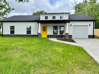 708 Martin Ave, Ava, MO 65608