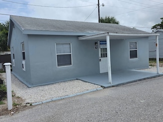 7 15 Pine Ridge Dr, Riviera Beach, FL 33404