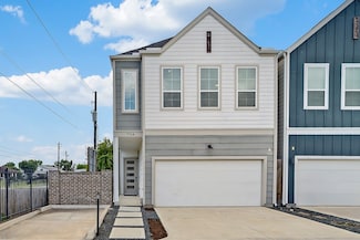 7714 Johanna Park Dr, Houston, TX 77055