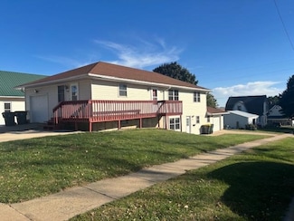 1325 Jefferson St, Fennimore, WI 53809