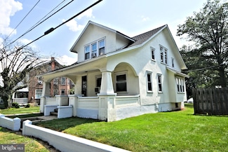 882 Gravel Pike, Palm, PA 18070