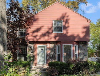 2548 Woodstock Dr, Highland Park, MI 48203
