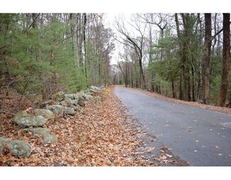 2 Stiles Rd, Boylston, MA 01505
