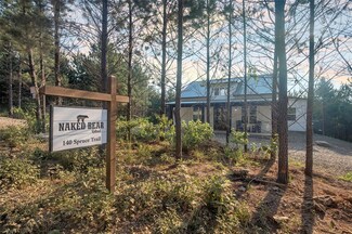 140 S Spruce Trail, Broken Bow, OK 74728
