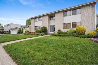 61 Riverside Ave Unit 15, Stamford, CT 06905