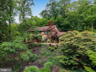 4700 Laurel Dr, Harrisburg, PA 17110