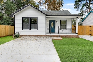 2704 Duke St, Baton Rouge, LA 70805