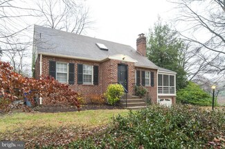 7901 Kentucky Ave, Bethesda, MD 20814