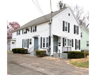 76 Wellington Ave, Chicopee, MA 01020