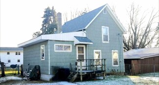 504 W North St, Kirkland, IL 60146