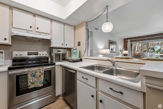 987 Creekhill Ln Unit 21, Midvale, UT 84047