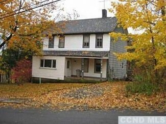 54 Summit St, Philmont, NY 12565