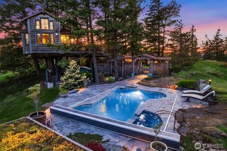 354 Nighthawk Ln, Olga, WA 98279