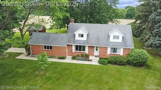 3465 Dillon Rd, Flushing, MI 48433