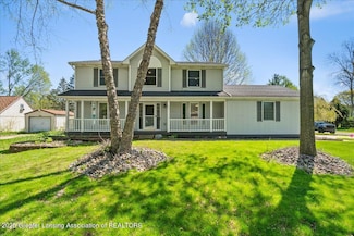 816 Creyts Rd, Dimondale, MI 48821