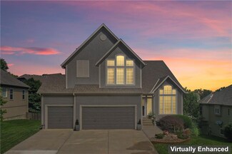 22106 W 70th St, Shawnee, KS 66226