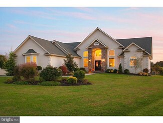 850 Cymbeline Ct, Mickleton, NJ 08056