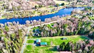 14 Mountain View Ln, Rockwood, ME 04478