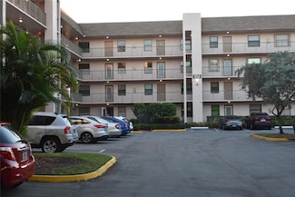 10120 Sunrise Lakes Blvd Unit 405, Sunrise, FL 33322