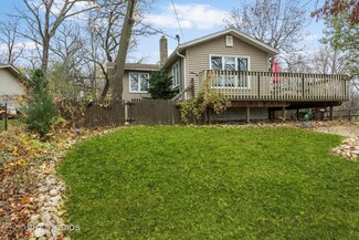 4707 W Lake Shore Dr Unit 2, Wonder Lake, IL 60097