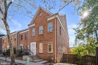 801 Hr Dr SE, Washington, DC 20032