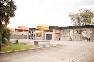 152 Longview Dr, Destrehan, LA 70047
