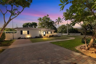 2 NE 108th St, Miami, FL 33161