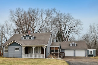 W7028 State Road 16, Pardeeville, WI 53954