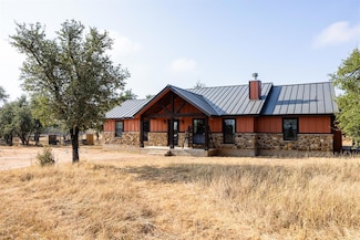 300 Kiowa Creek Trail, Fredericksburg, TX 78624