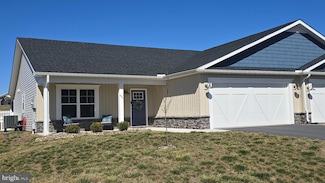 464 Dripping Spring Dr, Cherry Run, WV 25427