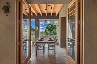 7 Summer Night, Santa Fe, NM 87506