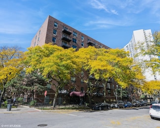3900 N Pine Grove Ave Unit 201, Chicago, IL 60613