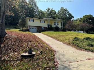 666 Elk Estates, Elkview, WV 25071